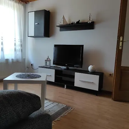 Apartment Kamilla Vendeghaz Tiszafured