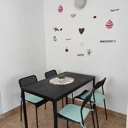 Kamilla Vendeghaz Тисафюред