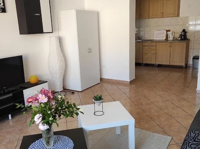 Kamilla Vendeghaz Apartament Tiszafüred