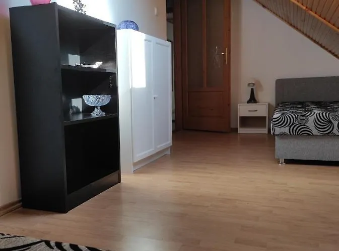 Kamilla Vendeghaz 아파트