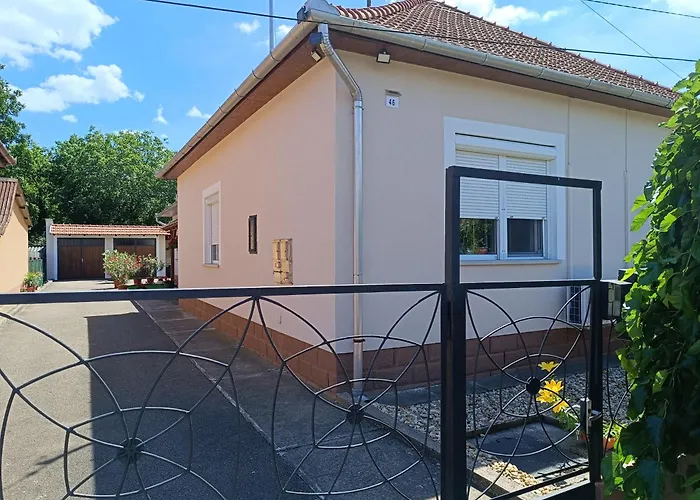 Apartament Kamilla Vendeghaz Tiszafüred